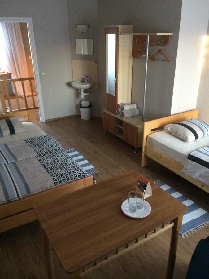 Motel Dzirnavinas Biksti Exterior foto